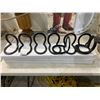 Image 1 : Metal Horseshoe Decorative Rack With White Wooden Base