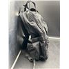 Image 3 : Black Backpack with Zipper Compartments and Adjustable Straps