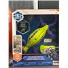 Image 2 : Hexbug Wall Climber Chameleon Robotic Toy with Glow-in-the-Dark Feature