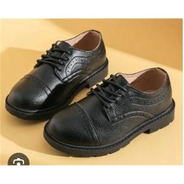 Dadawen Boys Black Lace-Up Shoes with Tag and Storage Bag – Size 27