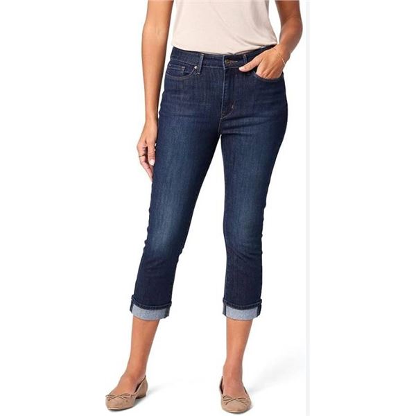 Levi Strauss Signature Mid Rise Capri Jeans Size 8 W29