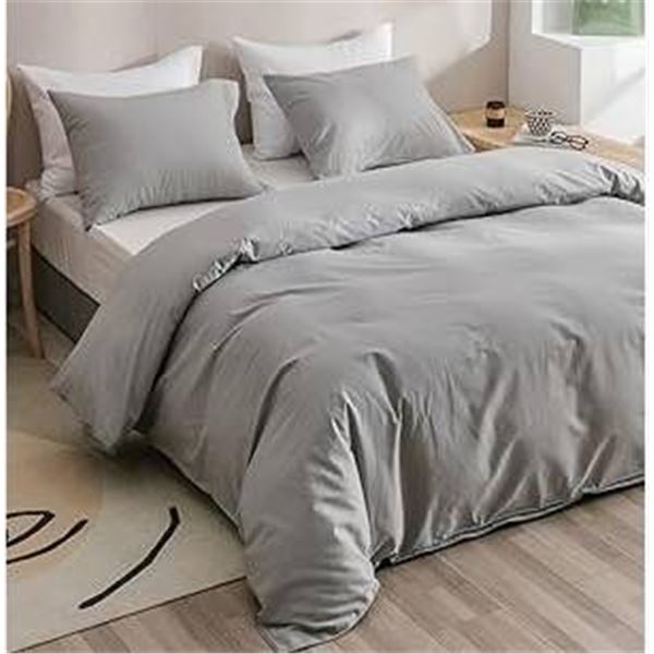 Gray Comforter Set, 88in x 88in, Polyester Shell and Filling