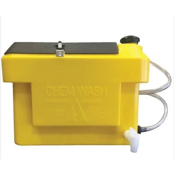 Chem Wash Emergency Eyewash Station with Mounting Tray
