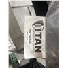 Image 5 : Titan Performance Products Lightweight All-Weather Car Cover for 200-Inch Sedan