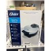 Image 2 : Oster Belgian Waffle Maker with Adjustable Temperature Control