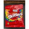 Image 3 : 12 Skittles 170g Bags, Multilingual Packaging
