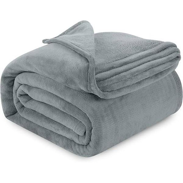 Gray Plush Blanket with Soft Texture