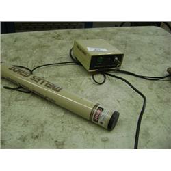 MELLES GRIOT HELIUM NEON LASER WITH POWER SUPPLY