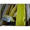 Image 1 : BOX OF TEST PARTS