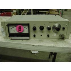 KEITHLY 610CR ELECTROMETER