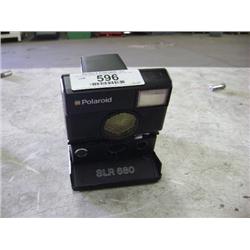 POLAROID SLR 680 CAMERA