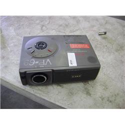 EIKI LCSD10 PROJECTOR