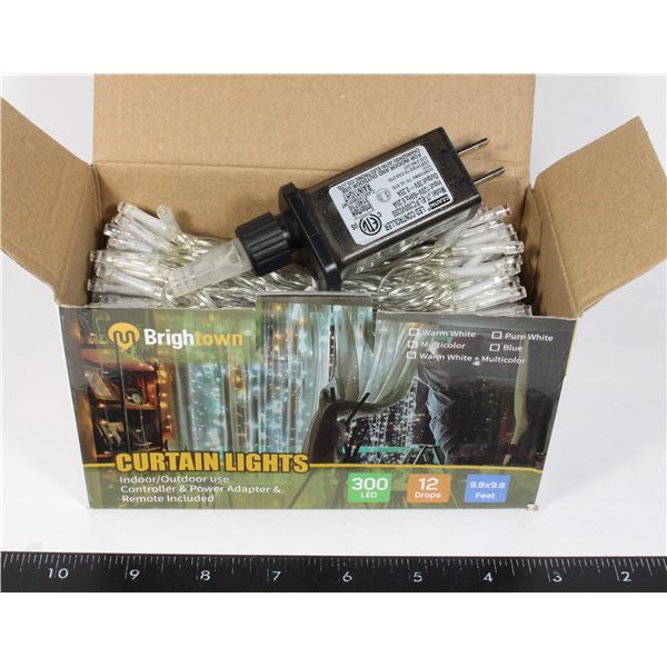 OPEN BOX - BRIGHTOWN CURTAIN LIGHTS 9.8*8FT/300LED