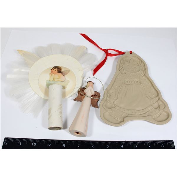 LOT OF CHRISTMAS ITEMS