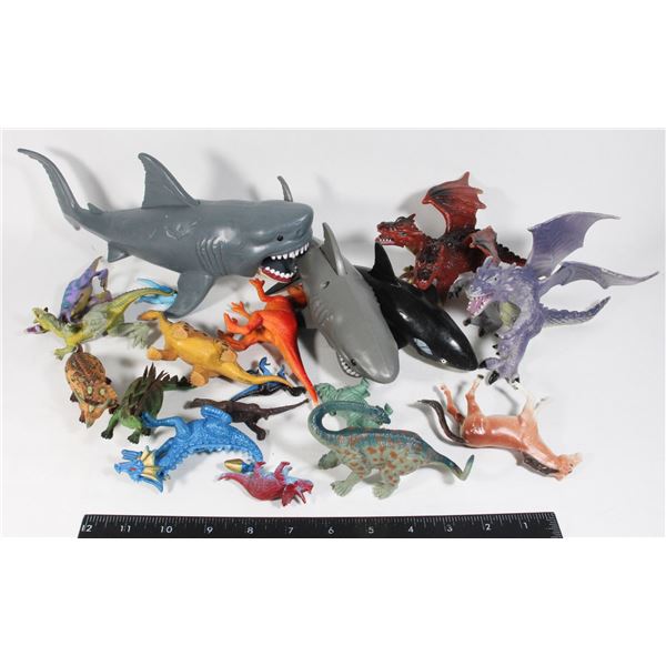 LOT OF TOY ANIMALS