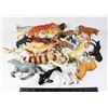 Image 1 : LOT OF TOY ANIMALS