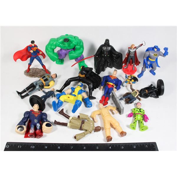 SMALL BAG OF MARVEL/DC CHARACTERS