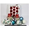 Image 1 : LOT OF CHRISTMAS DECOR