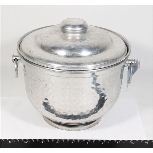 VINTAGE HAMMERED ALUMINUM ICE BACKET WITH LID