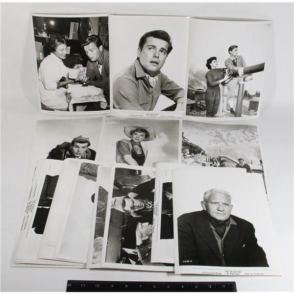 AMERICAN ACTOR ROBERT WAGNER PHOTO COLLECTION