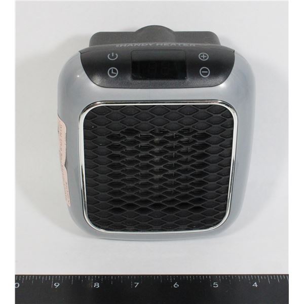HANDLY HEATER 800W WALL PLUG IN HEATER