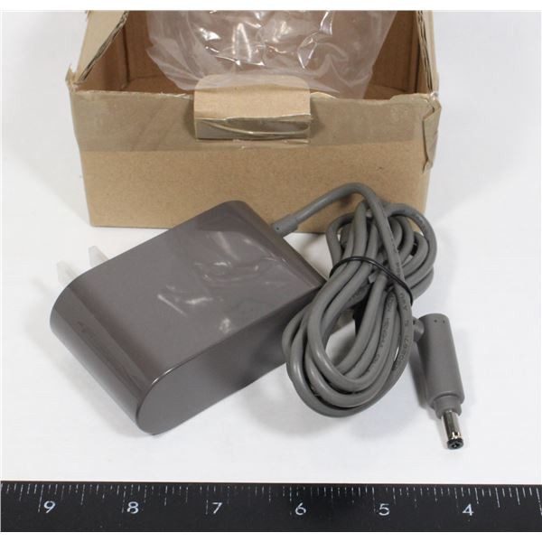 OPEN BOX - ANTROBUT CORDLESS VAC CHARGER