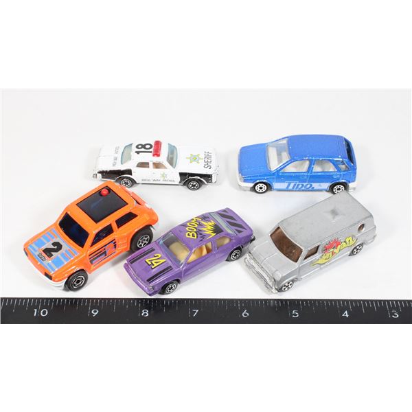 LOT OF TOY CARS