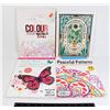 Image 1 : LOT OF COLOURING BOOKS