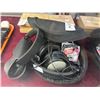 Image 1 : JBL Bluetooth Headphones w/Case - 2