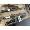 Image 2 : 4-Vintage Daggers - 4 X $