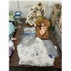 Image 1 : Tree Skirt, Nativity Figurines, Holiday Décor