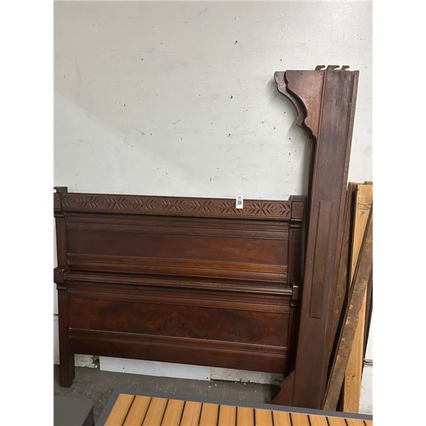 Antique Mahogany Full Bed