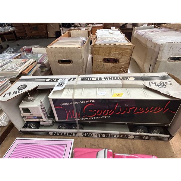 Nylint Mr. Good Wrench 18 Wheeler Toy Truck