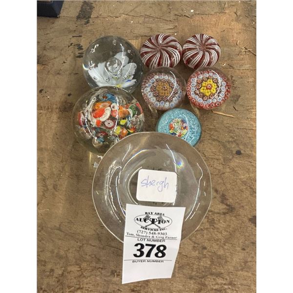 8-Art Glass Paperweight - 8 X $
