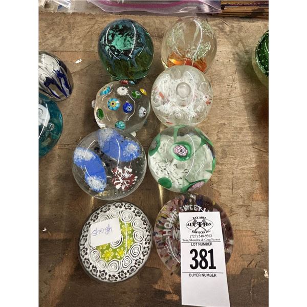 8-Art Glass Paperweight - 8 X $