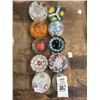 Image 1 : 10-Art Glass Paperweight - 10 X $