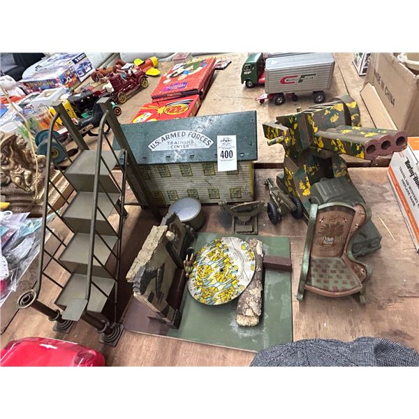 Vintage Military Toys/Accessories