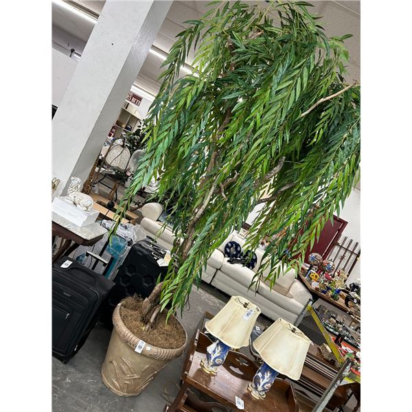 8'  Potted Silk Tree