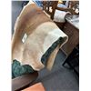 Image 2 : Animal Hide