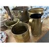 Image 2 : Brass/Copper Buckets, Décor