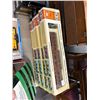 Image 2 : 16-Ho Scale Train Cars - 16 X $