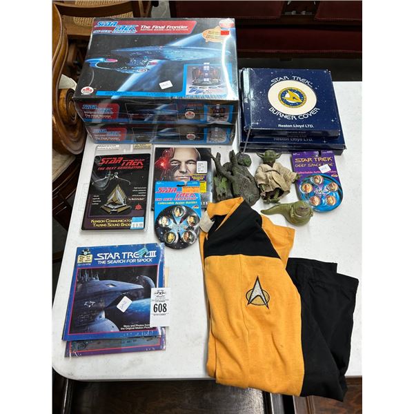 Star Trek Action Games, Asst. Memorabilia, Uniform