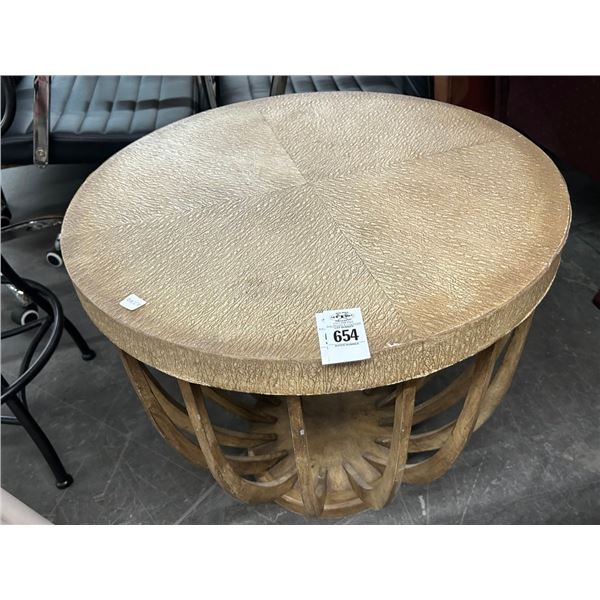 Cast Base Soft Top Round Decorator End Table