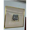 Image 1 : Gold Framed Bird Motif Wall Art