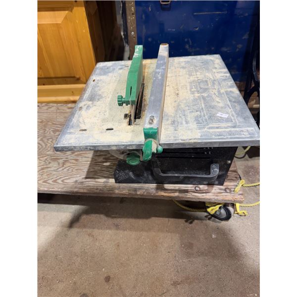 Tile saw