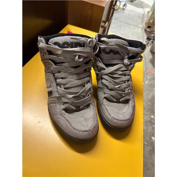 OSIRIS shoes size not shown