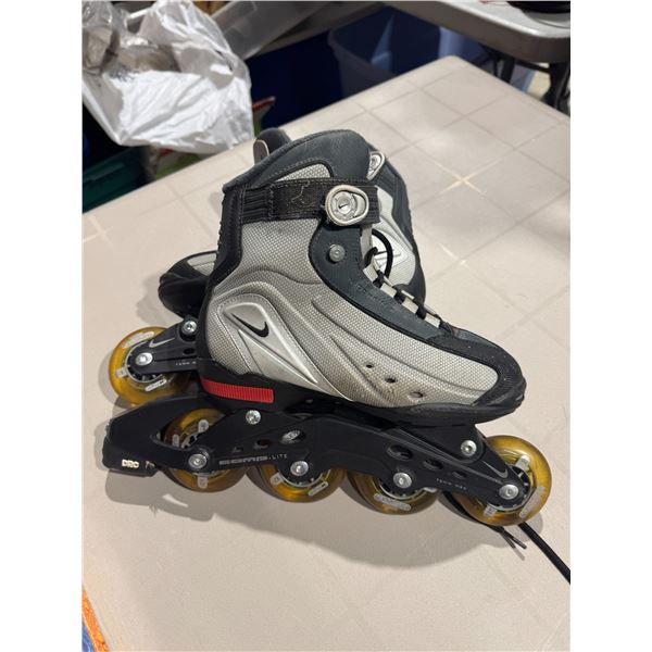 Nike rollerblade size 6