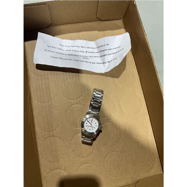 Swiss Army VICTORINOX men's hundred meter wristwatch