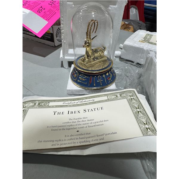 The Franklin mint the IBX statue