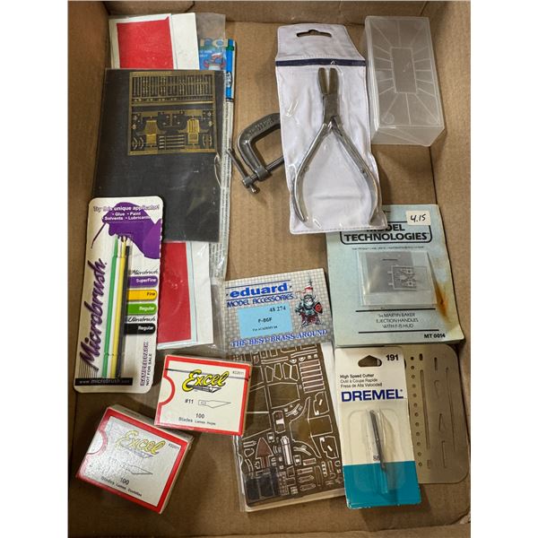 Modeling accessories